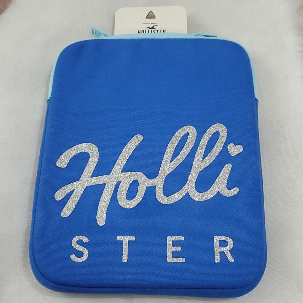 🍃NWT Hollister IPad tablet bag